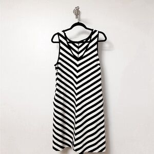 Peach Work Gym Play Kameo Striped Sleeveless Midi Dress‎ Black and White Medium